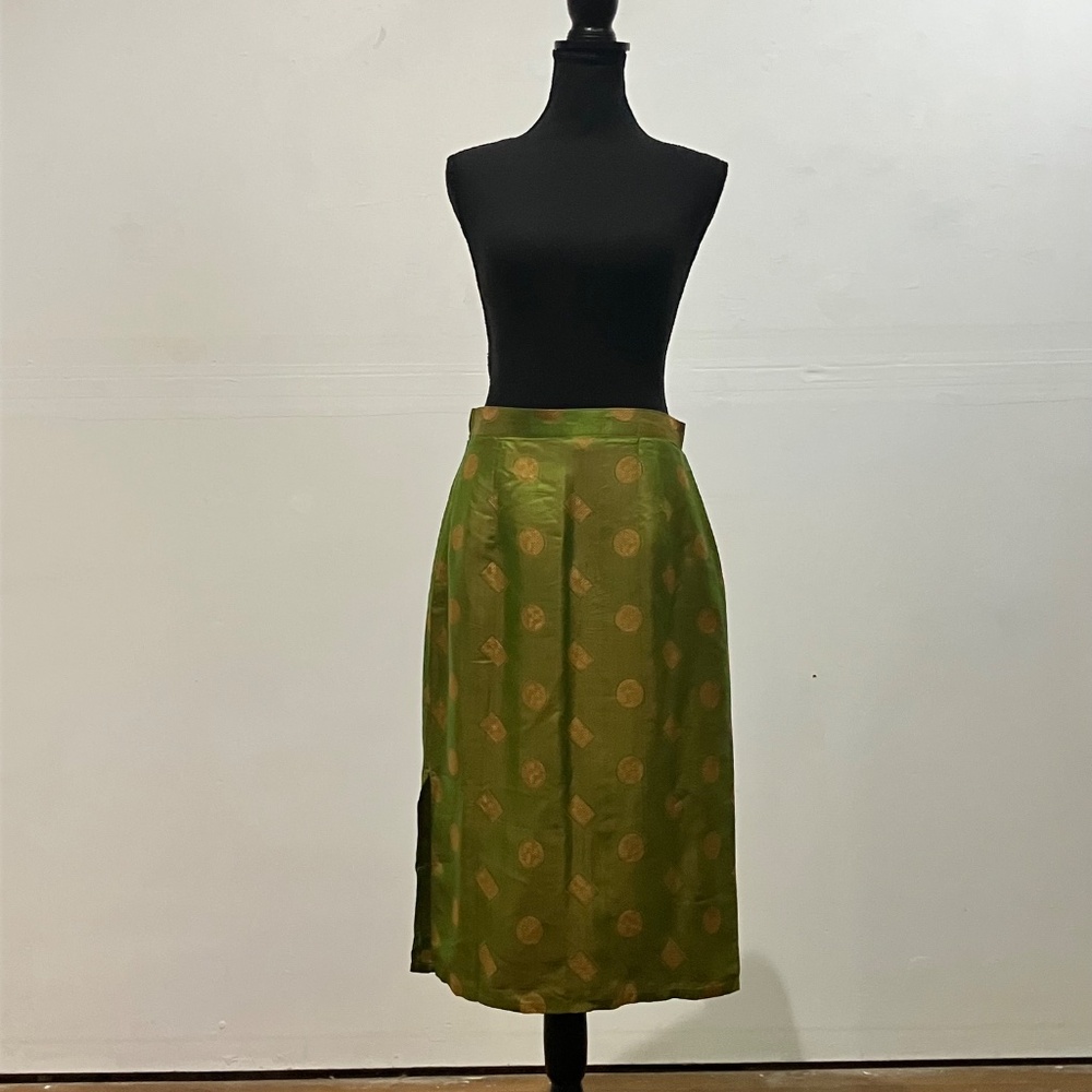 Green and Gold Silk Skirt - Picture 3 of 12
